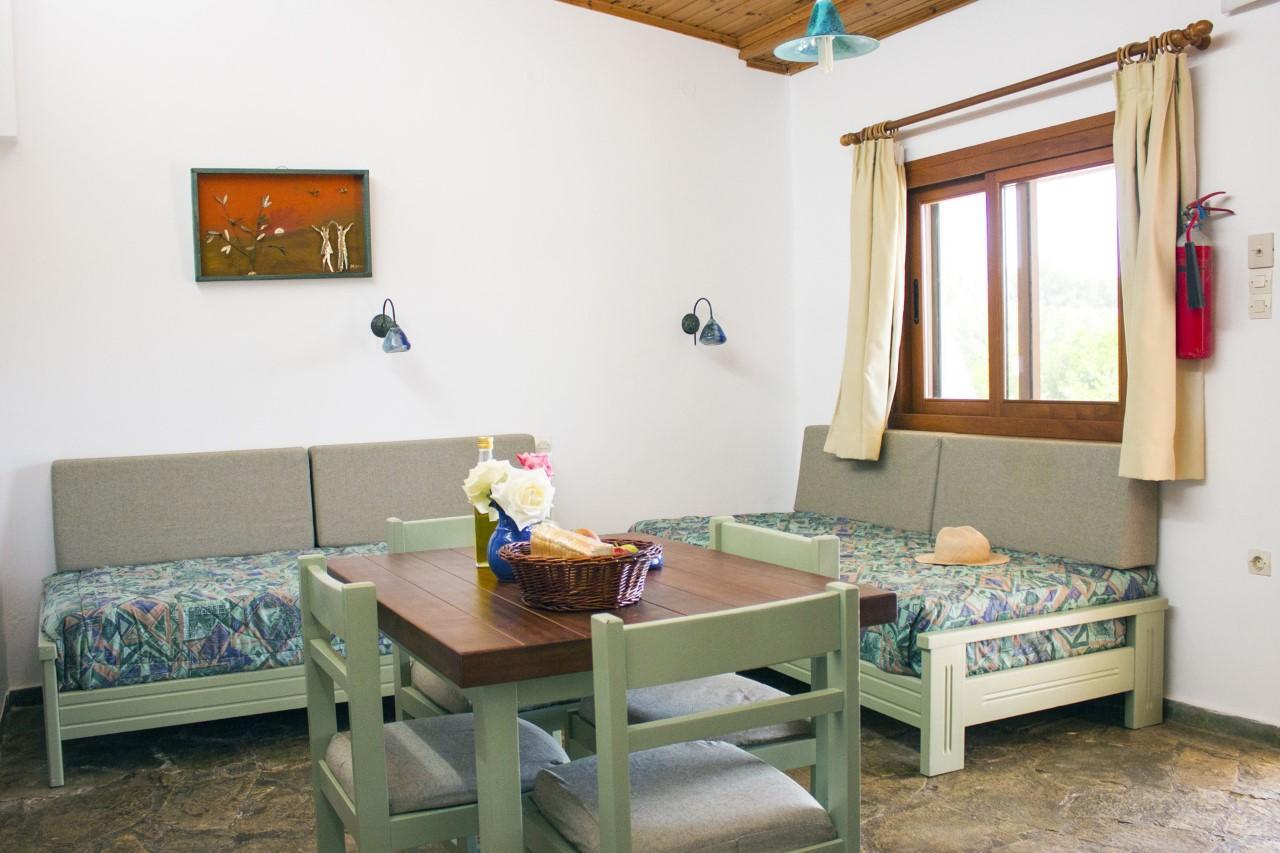 Androulakis Apartments Йеранион Экстерьер фото